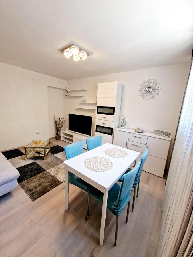 Split Apartment المظهر الخارجي الصورة