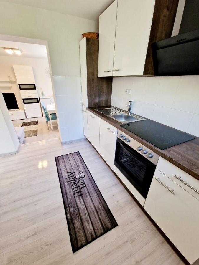 Split Apartment المظهر الخارجي الصورة
