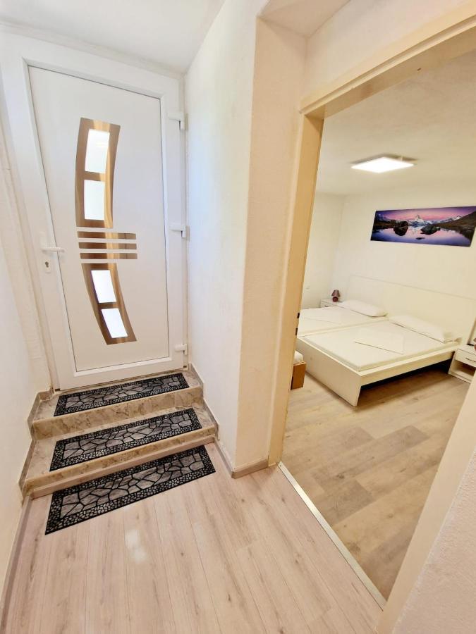 Split Apartment المظهر الخارجي الصورة