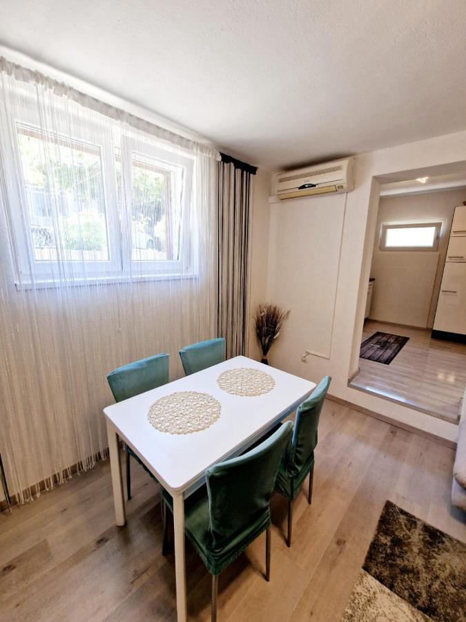 Split Apartment المظهر الخارجي الصورة