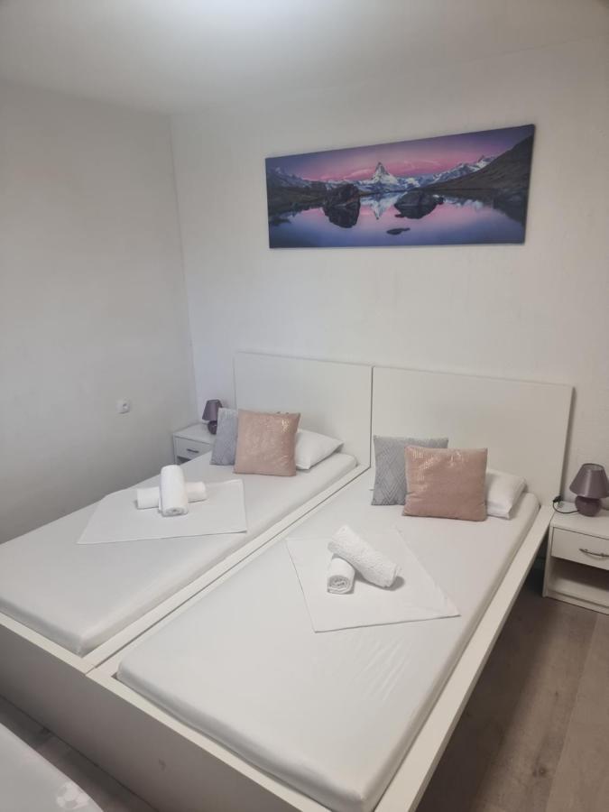 Split Apartment المظهر الخارجي الصورة